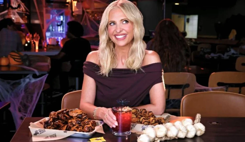 Buffalo Wild Wings Embraces the Spooky Season with the Vampire-Inspired Fright Feast Menu and a Star-Studded Campaign Featuring Sarah Michelle Gellar